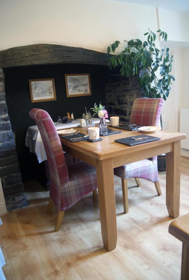 The Old Smithy Bed & Breakfast * Clovelly